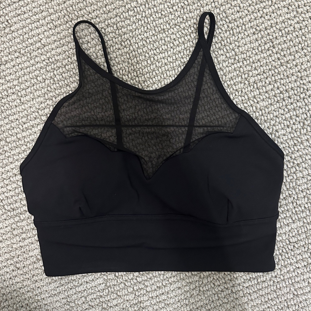 Lululemon High Neck Mesh Scallop Sports Bra